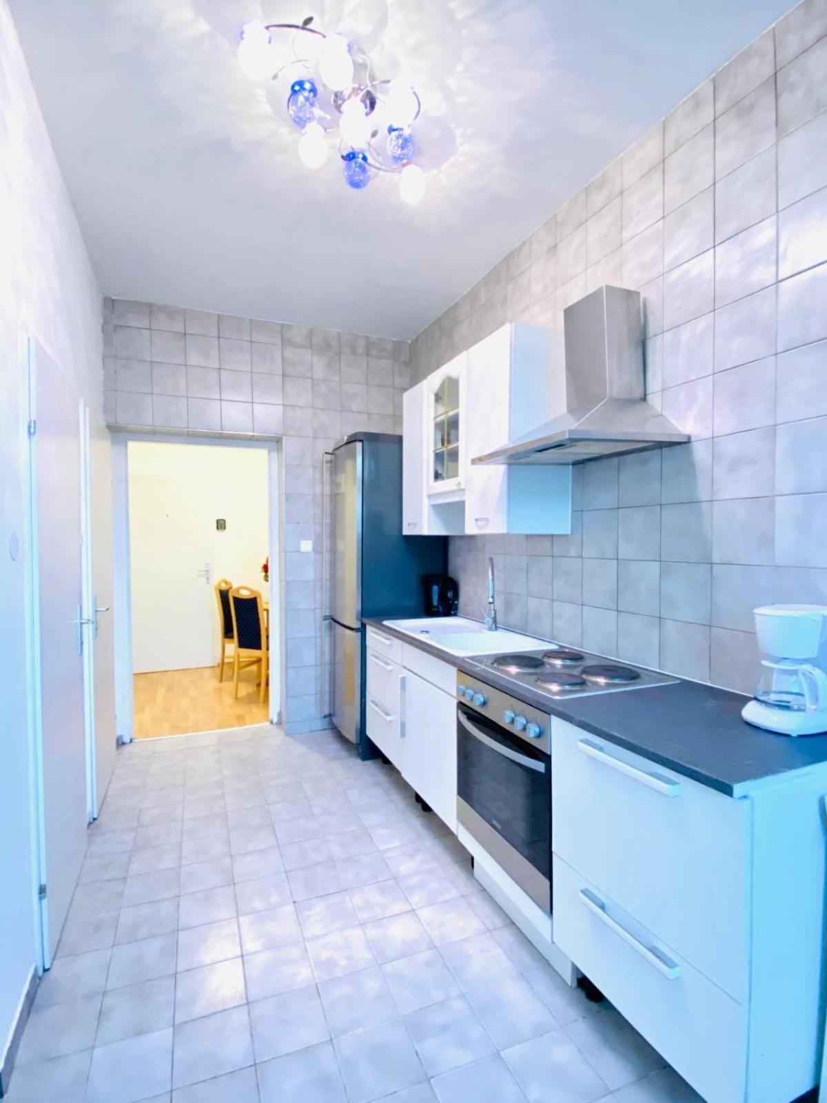 Bright 5Br Shared Apartment W Great Transport Link Wien Exterior foto