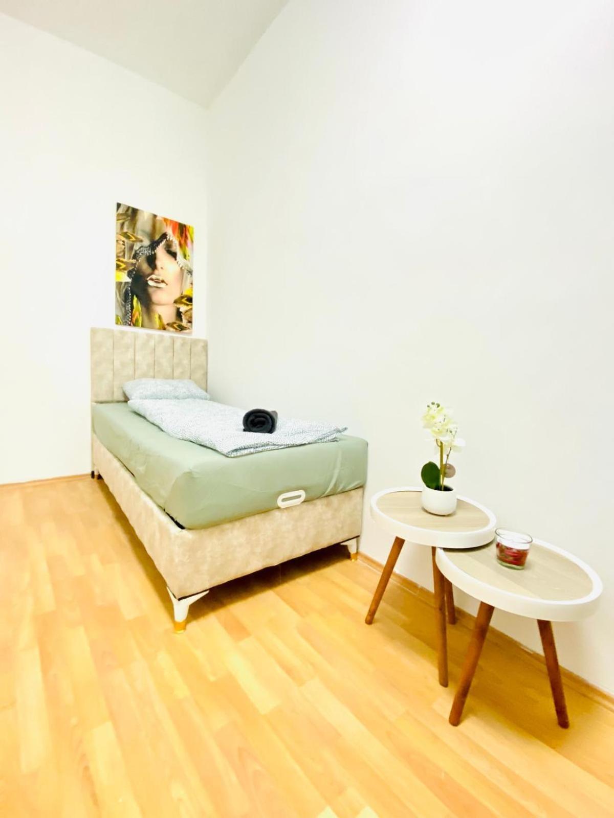 Bright 5Br Shared Apartment W Great Transport Link Wien Exterior foto