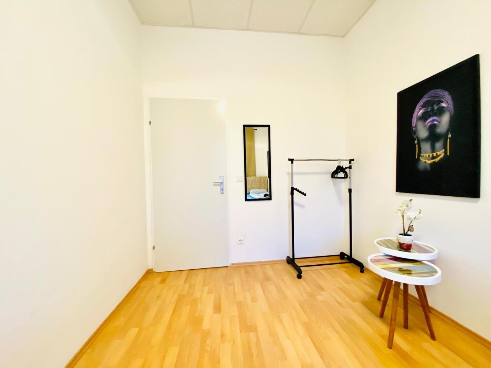 Bright 5Br Shared Apartment W Great Transport Link Wien Exterior foto