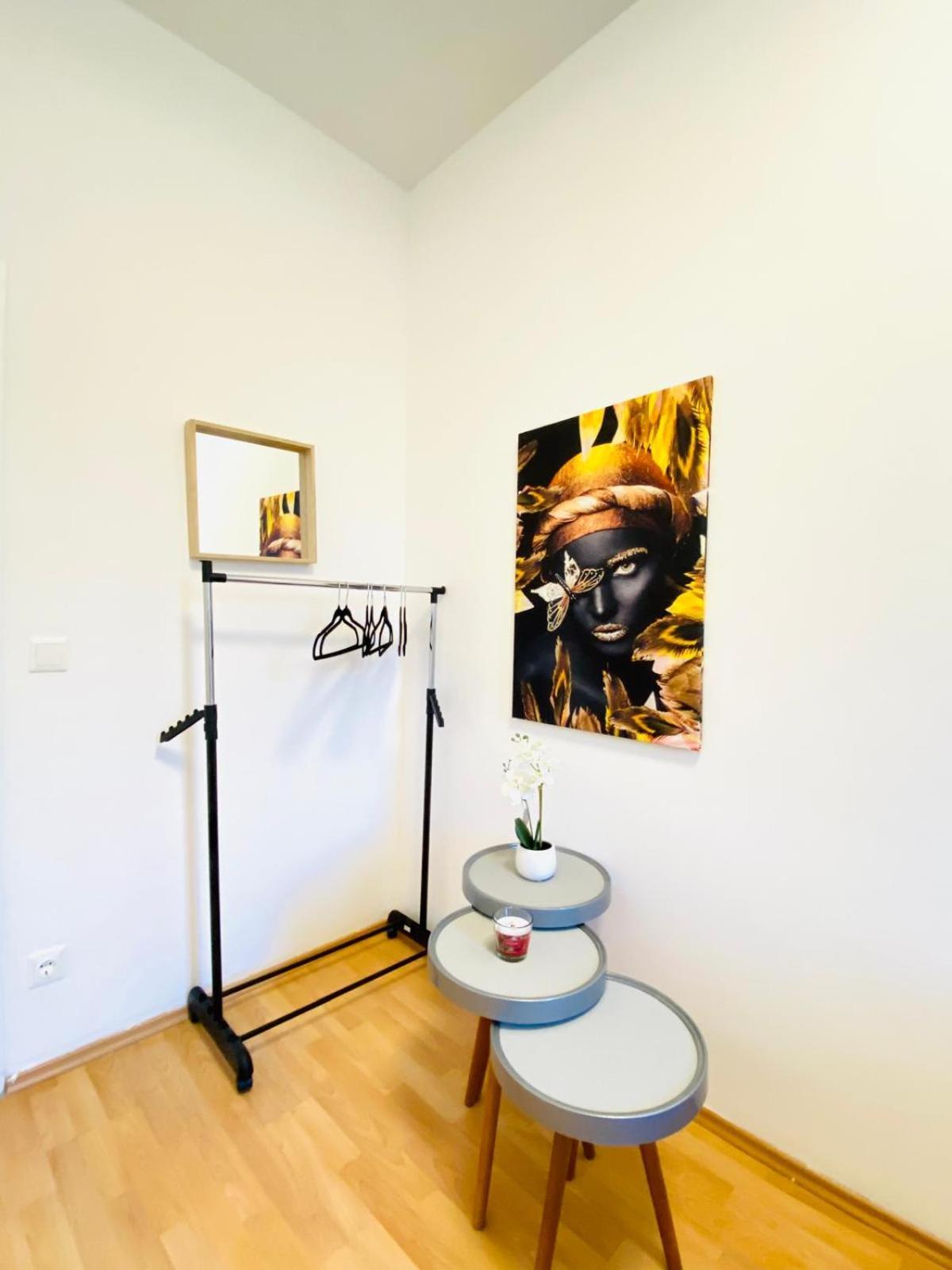 Bright 5Br Shared Apartment W Great Transport Link Wien Exterior foto
