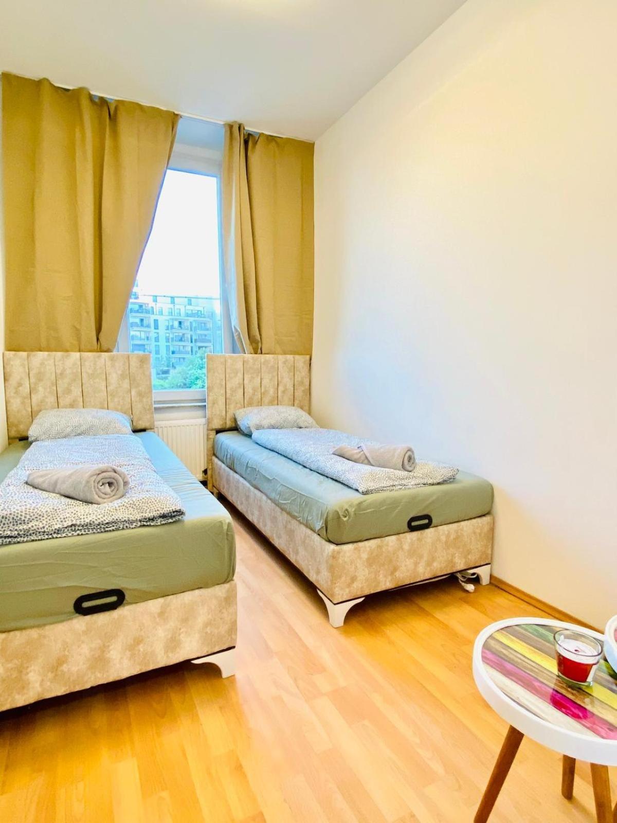 Bright 5Br Shared Apartment W Great Transport Link Wien Exterior foto