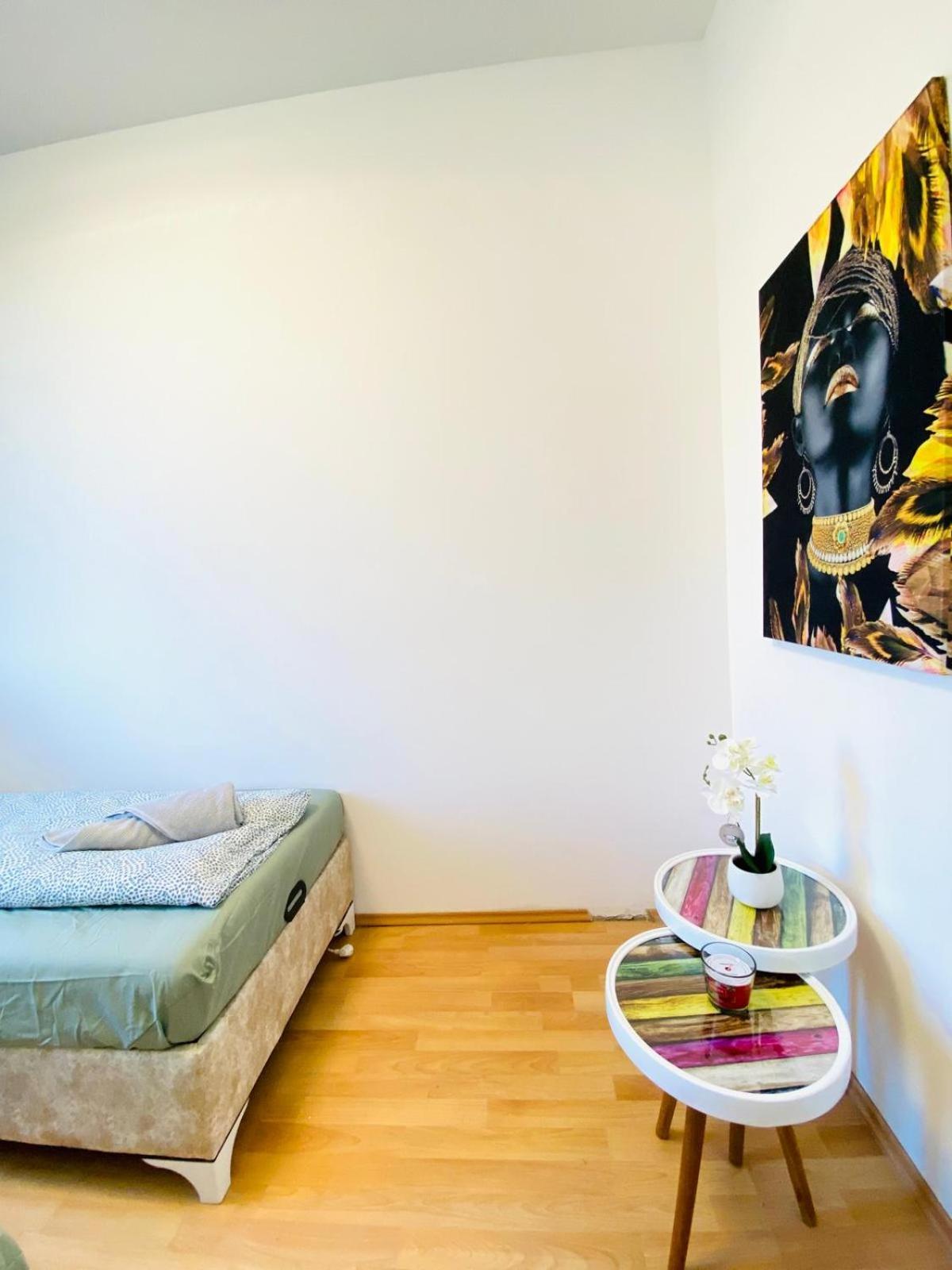 Bright 5Br Shared Apartment W Great Transport Link Wien Exterior foto